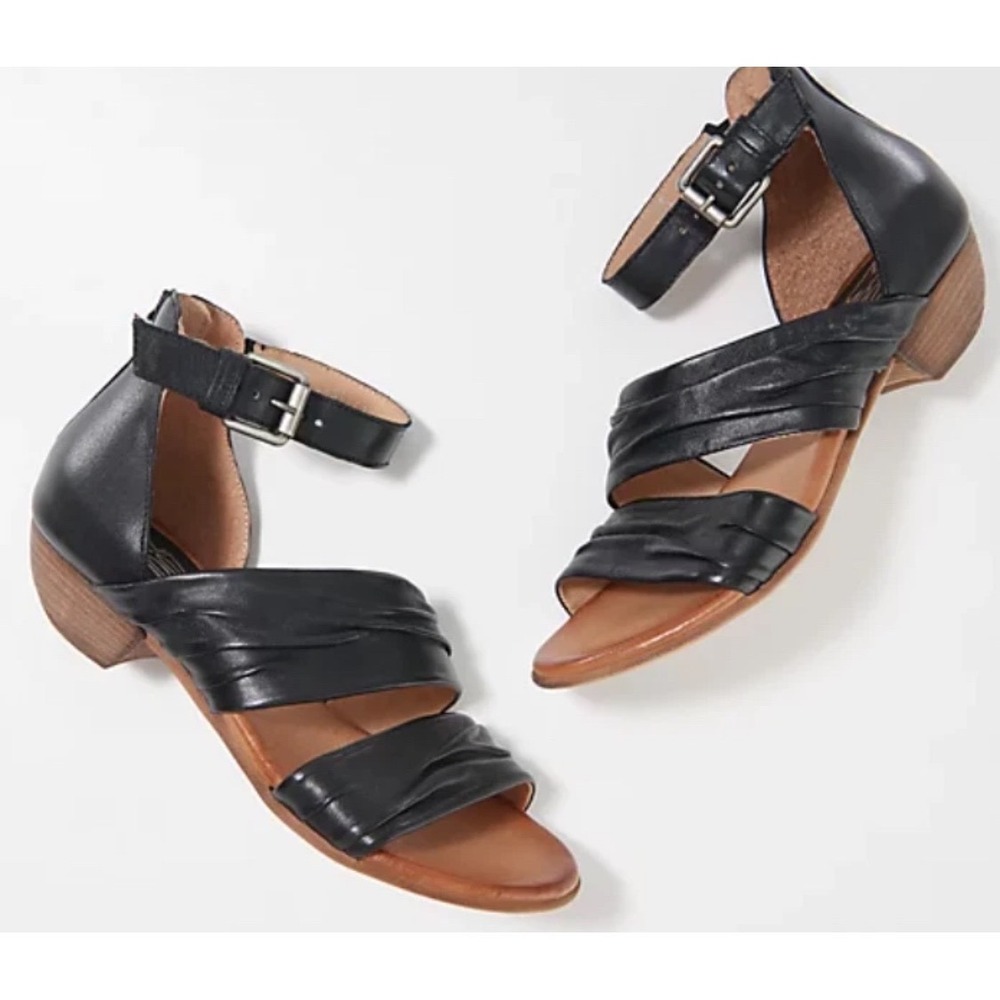 Miz Mooz Leather Heeled Sandals -Cassie - Black - EU 39 or 9 US